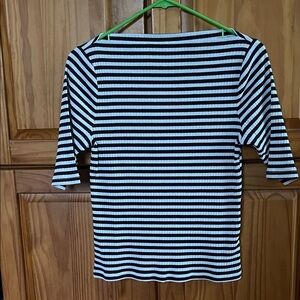 Old Navy Black & White Striped Ribbed Short Sleeve Top